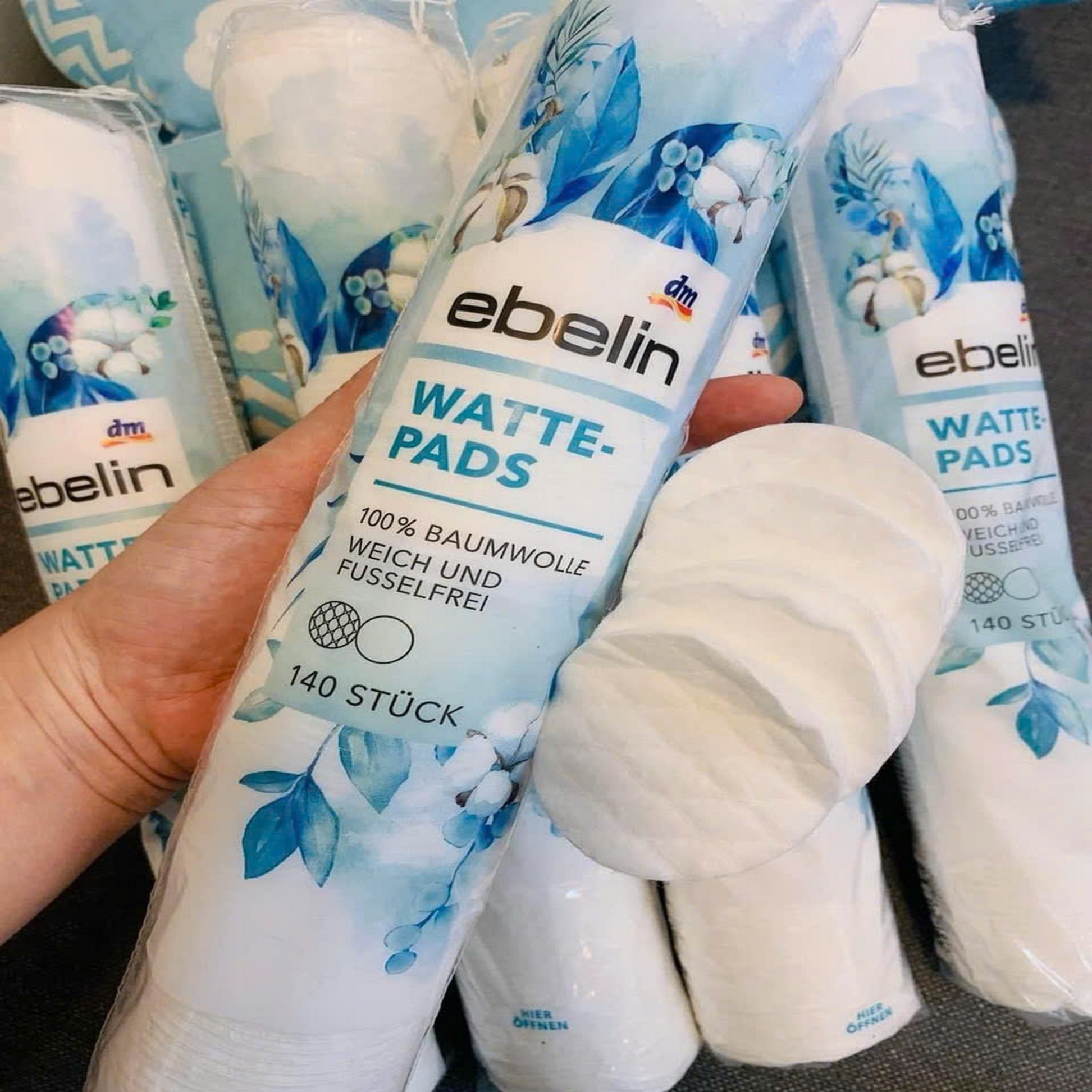 Bông tẩy trang Ebelin 140 miếng hiệu Ebelin