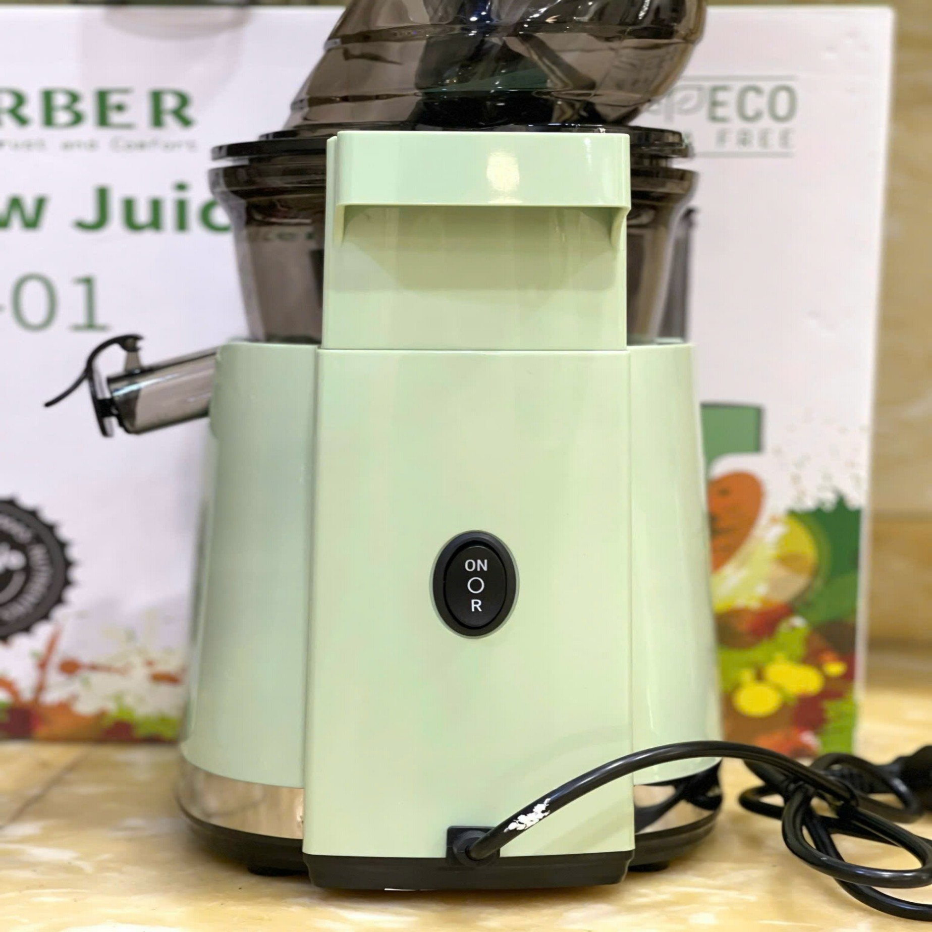 Máy ép hoa quả MEC-3068MX