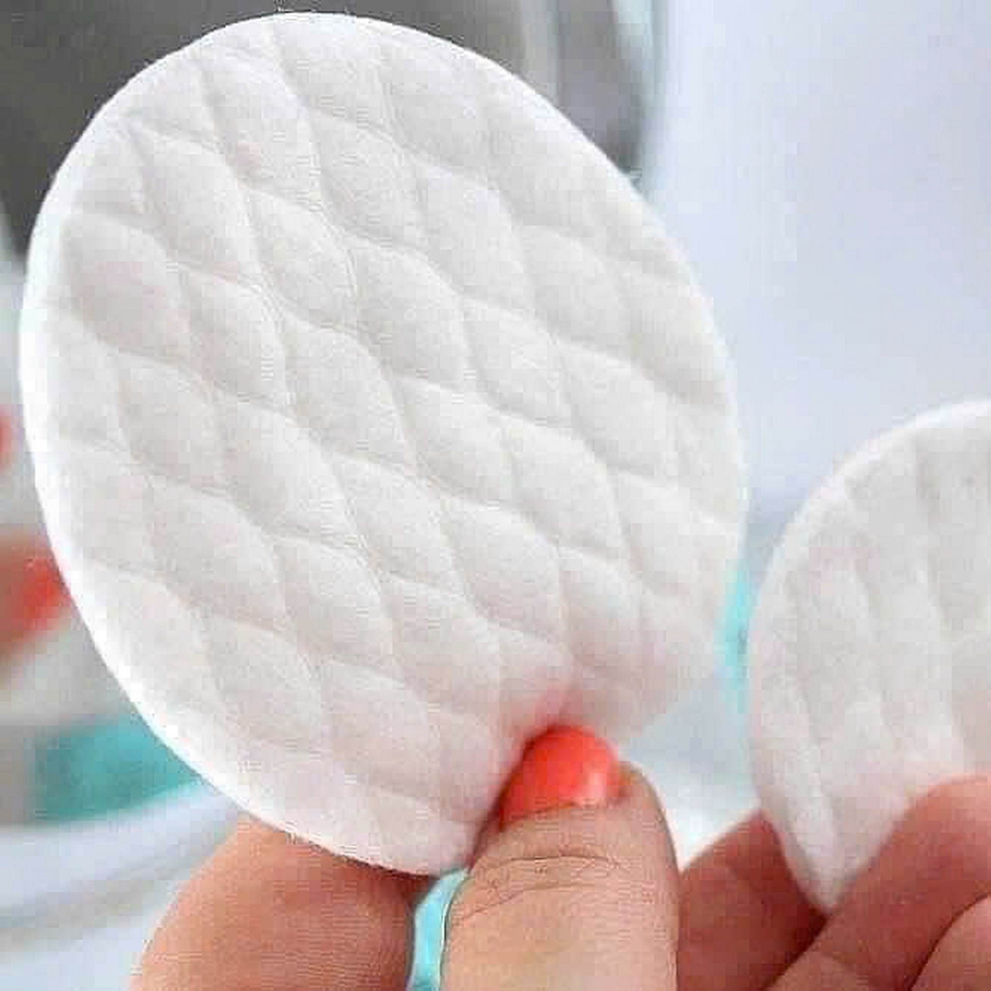 Bông tẩy trang Ebelin 140 miếng hiệu Ebelin