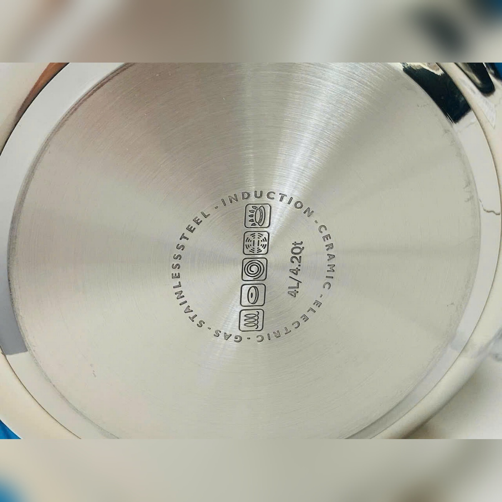 Nồi áp suất cơ inox Tefal Secure 5 Neo 6L - tay cầm đen, núm vặn xanh lá