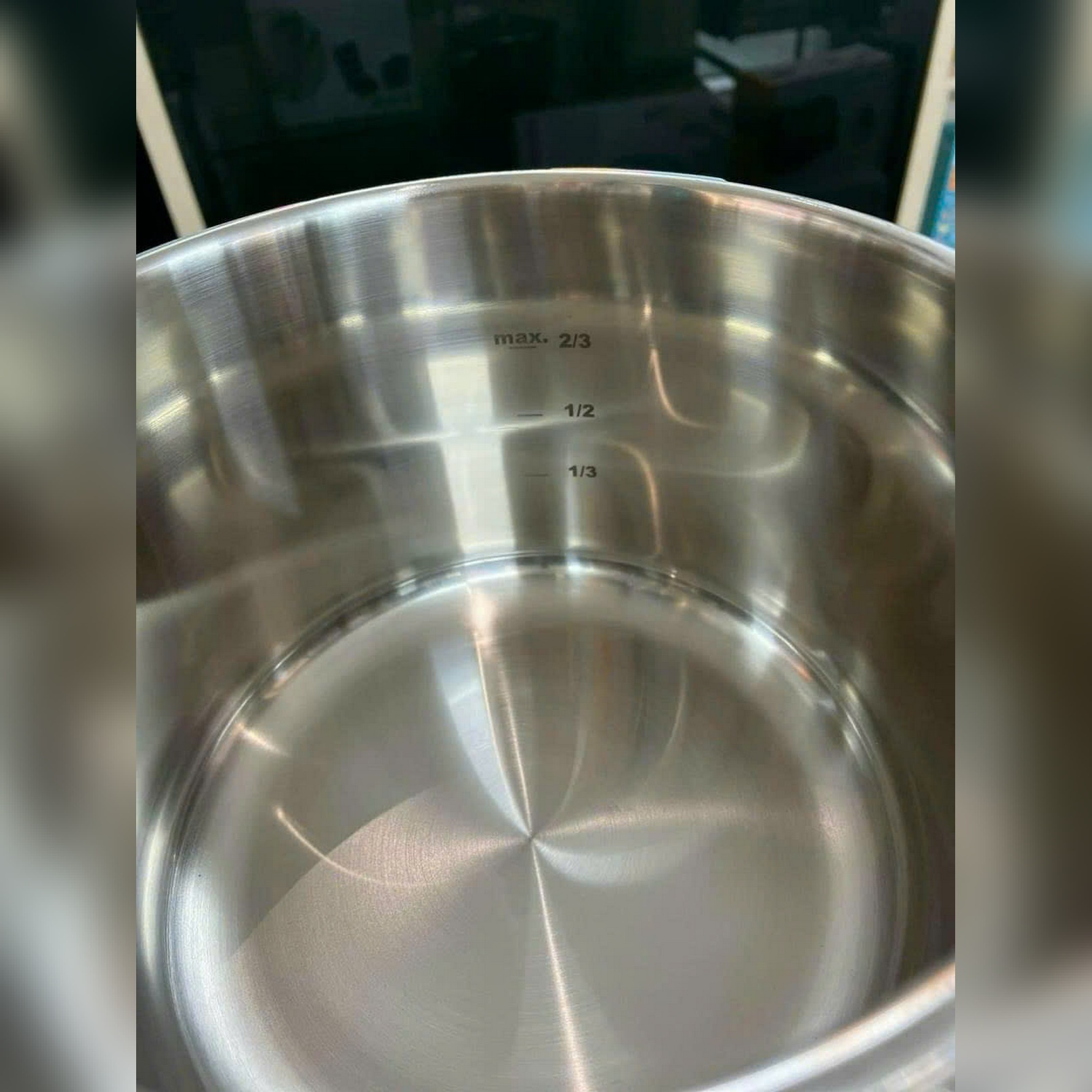 Nồi áp suất Inox cao cấp Tefal Secure Trendy, 4L