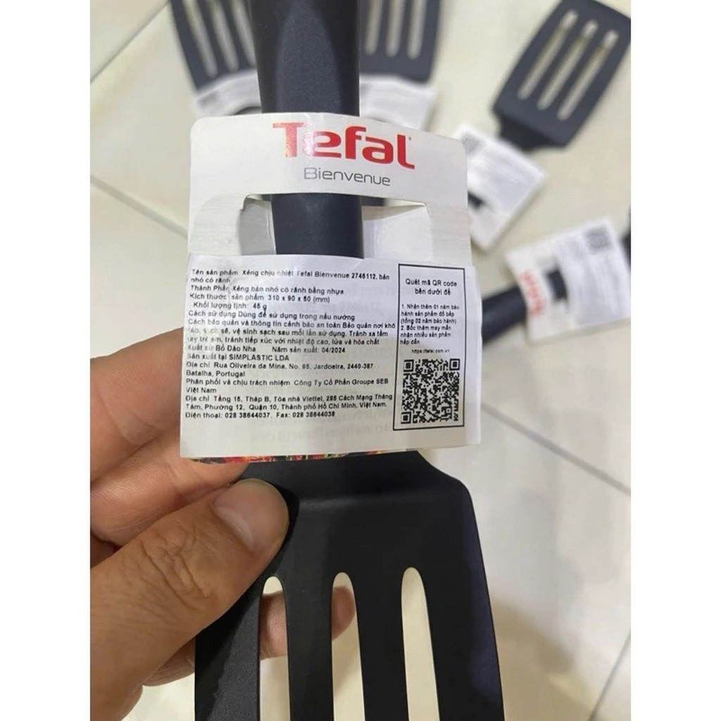 Xẻng chịu nhiệt Tefal Bienvenue 2745112 bản nhỏ có rãnh