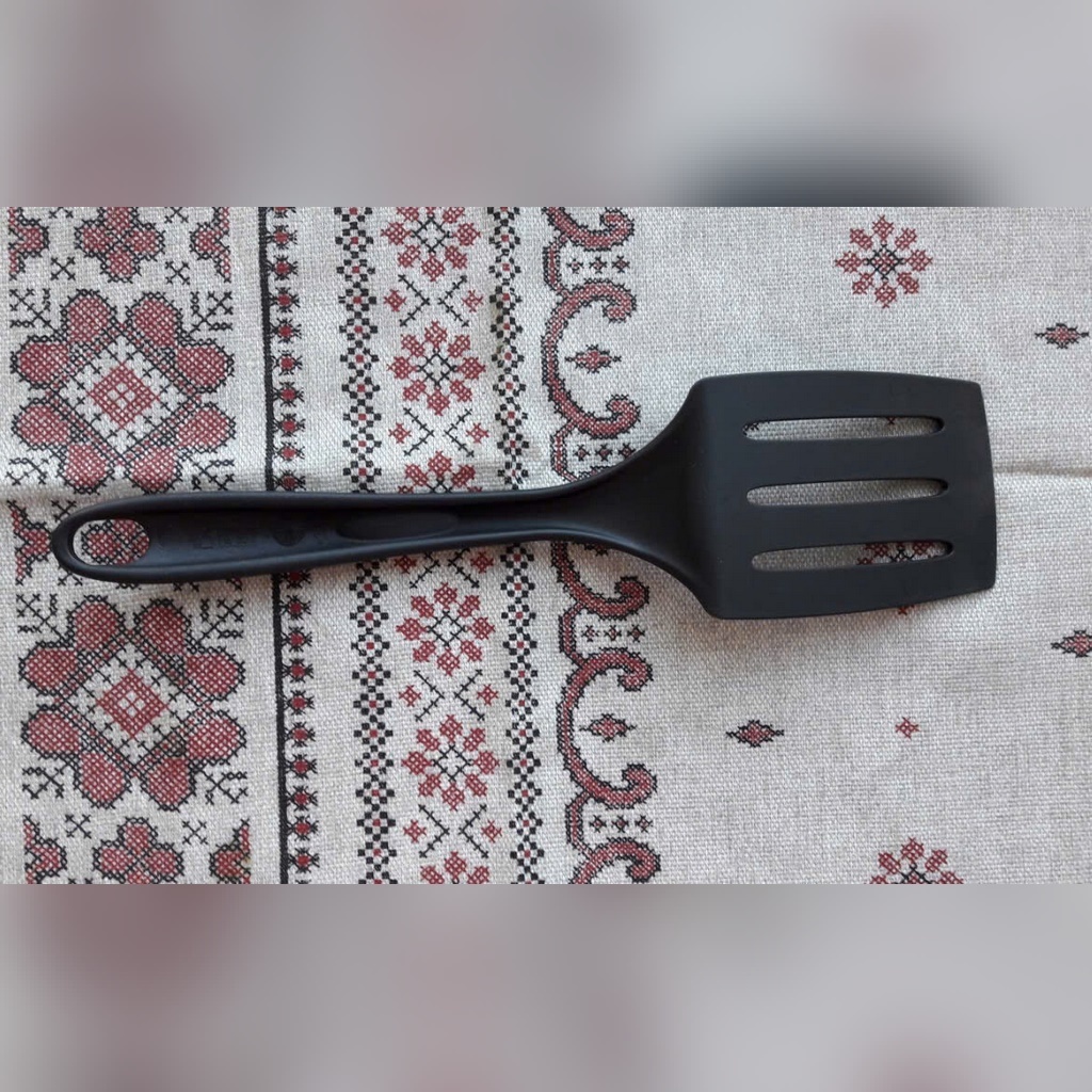 Xẻng chịu nhiệt Tefal Bienvenue 2745112 bản nhỏ có rãnh