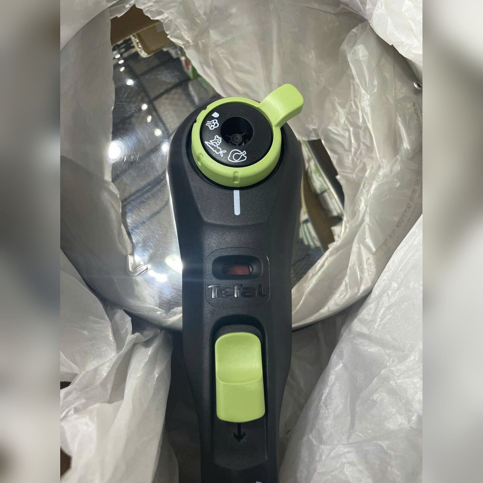 Nồi áp suất Inox cao cấp Tefal Secure Trendy, 4L