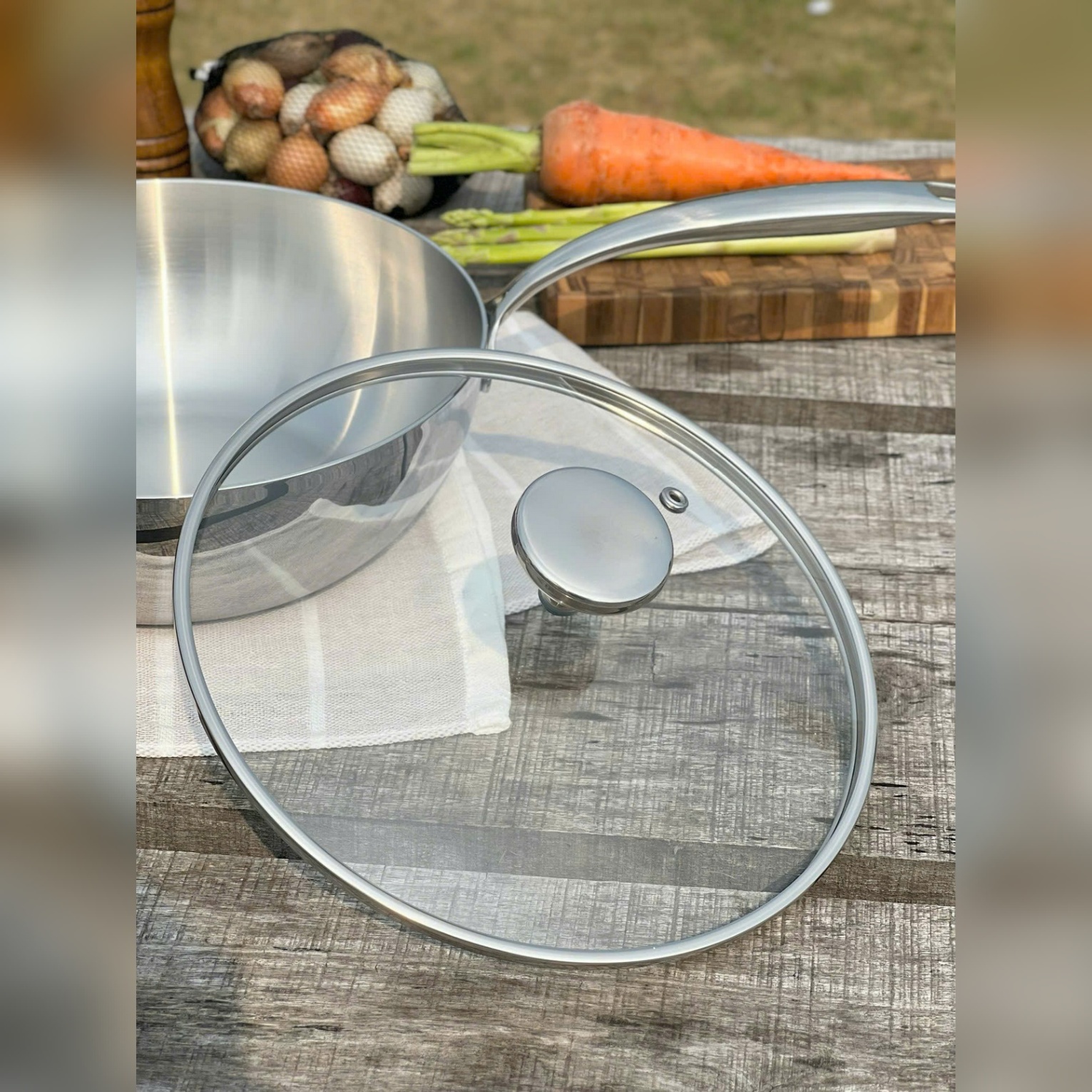 Chảo đúc Inox 3 lớp đáy liền sâu lòng Tri-ply có vung kính Kaiyo, 18cm