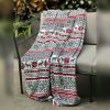 Chăn lông tuyết Kaiyo hàng Nhật 2m x 2.3m (màu trắng họa tiệt ghi đỏ, xanh họa tiết hình vuông, họa tiết con tuần lộc)