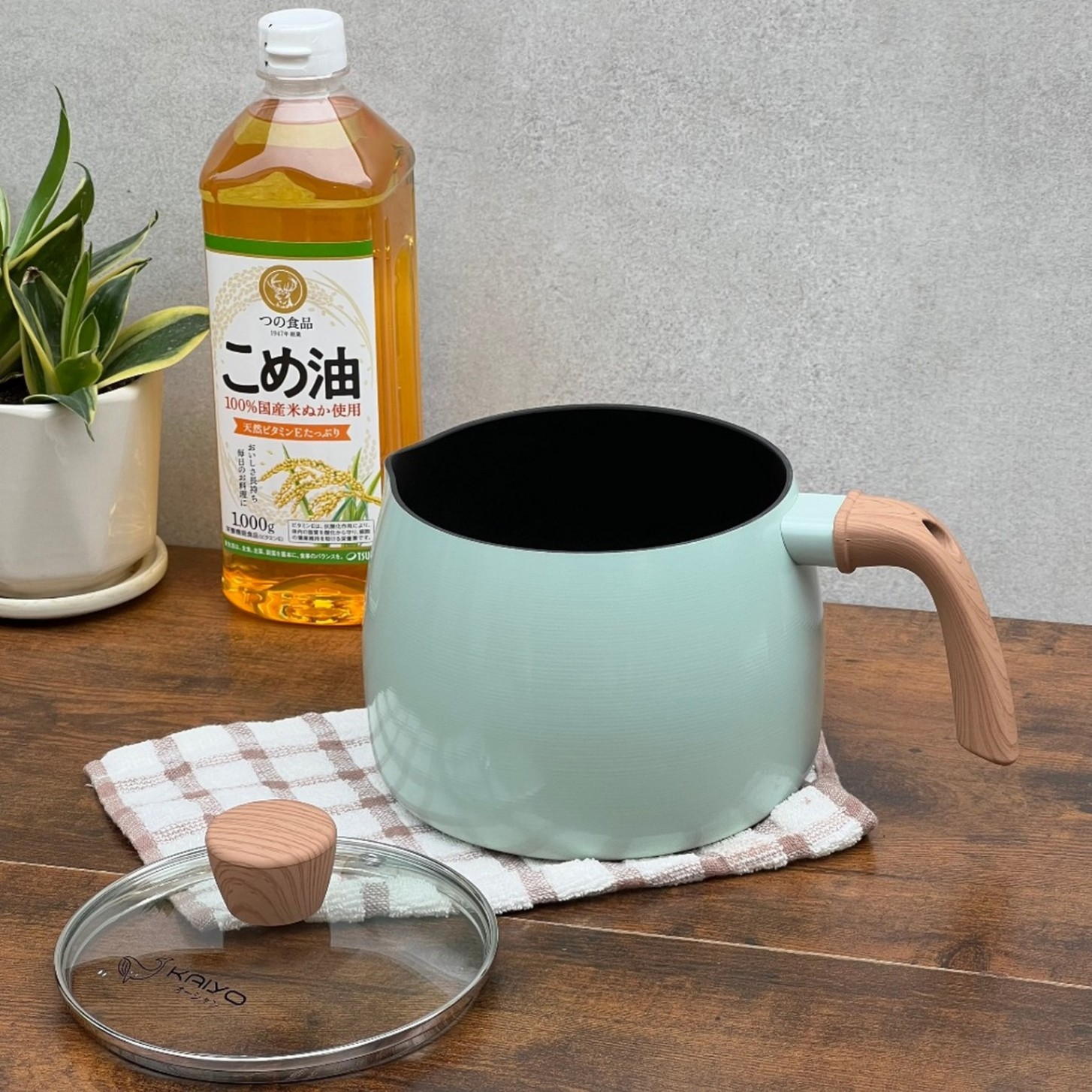 Nồi chiên ngập dầu Kaiyo màu xanh mint