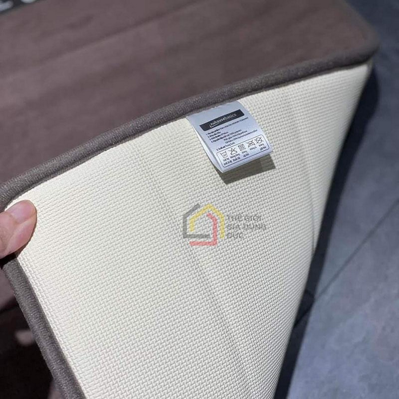 ZB83 Thảm chùi chân chất liệu: Polyester, kích thước 70*46cm (màu ghi tối, ghi sáng, nâu, xanh lam, tím)