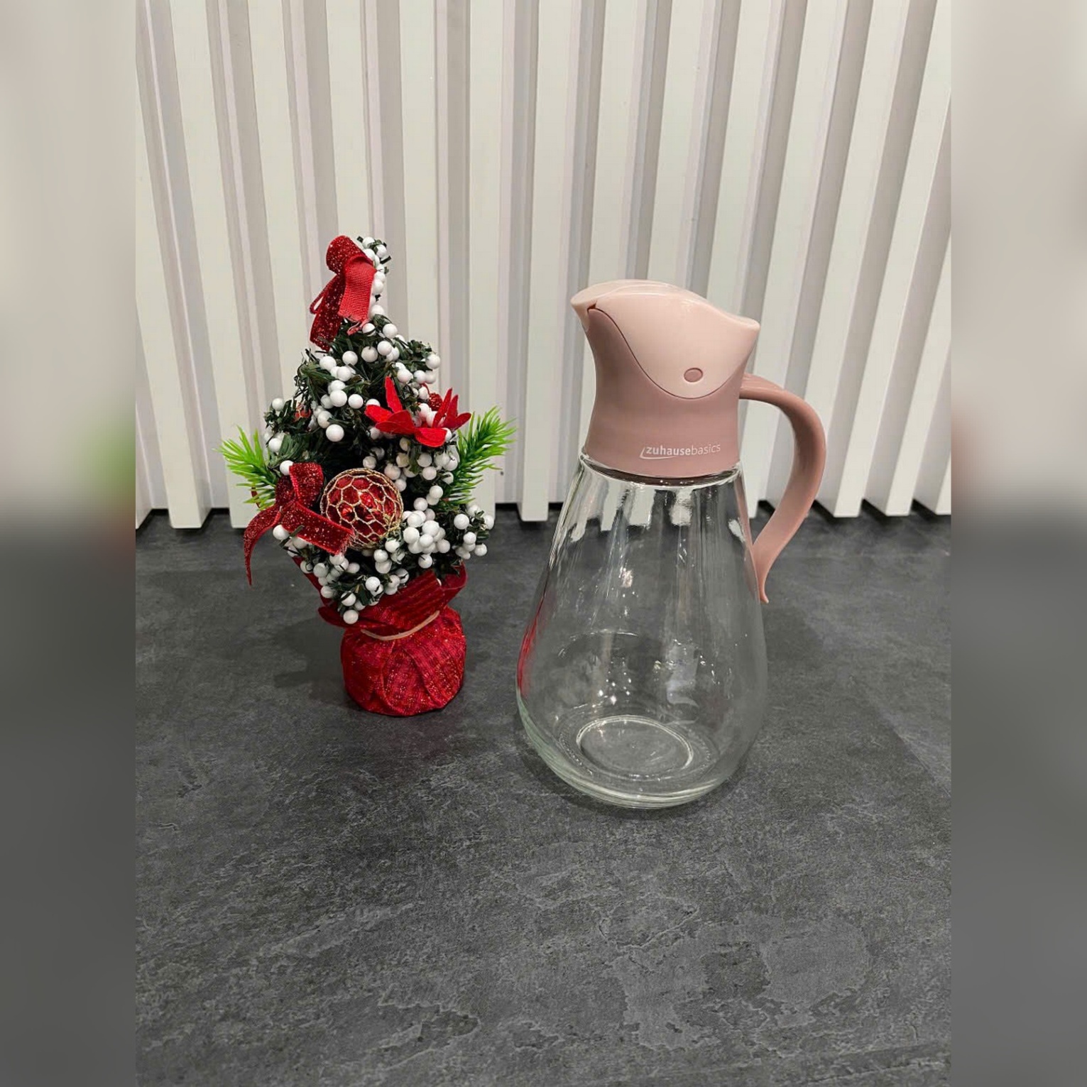 LBLZB93 - Lọ thủy tinh 550ml có nắp đậy bằng nhựa dựng dầu và giấm hiệu: ZUHAUSE BASICS (hồng, tím, xám)