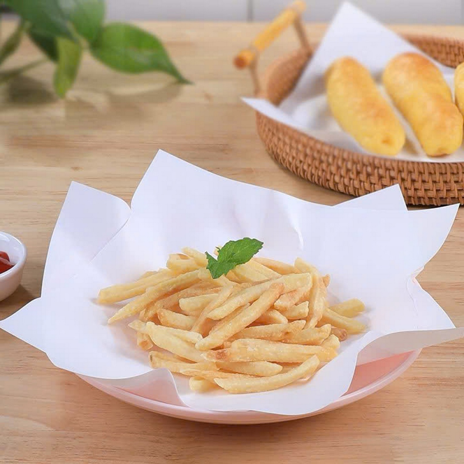 Set 50 giấy thấm dầu mỡ đồ chiên rán (n)