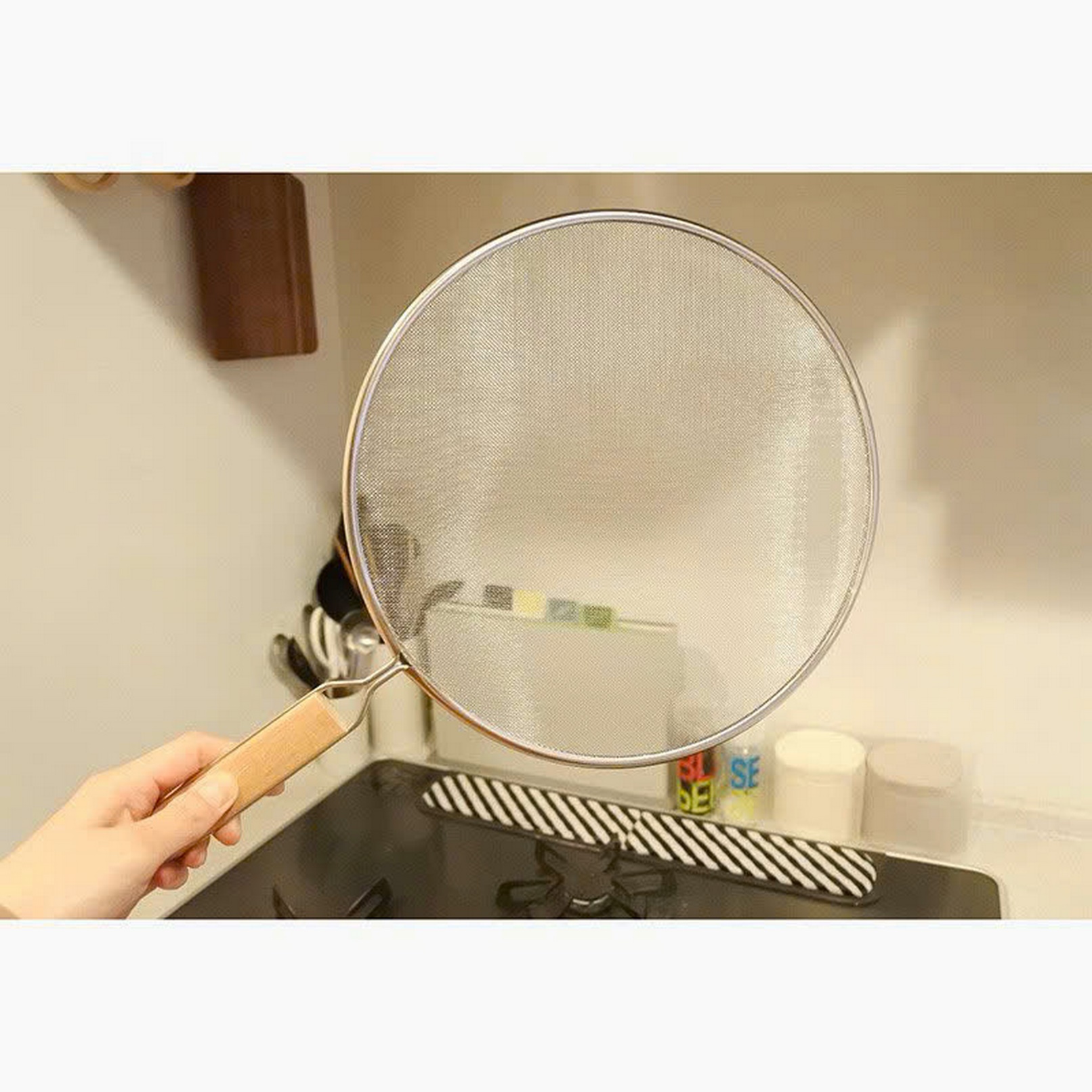 Miếng chắn dàu mỡ có tay cầm echo (đường kính 25cm)