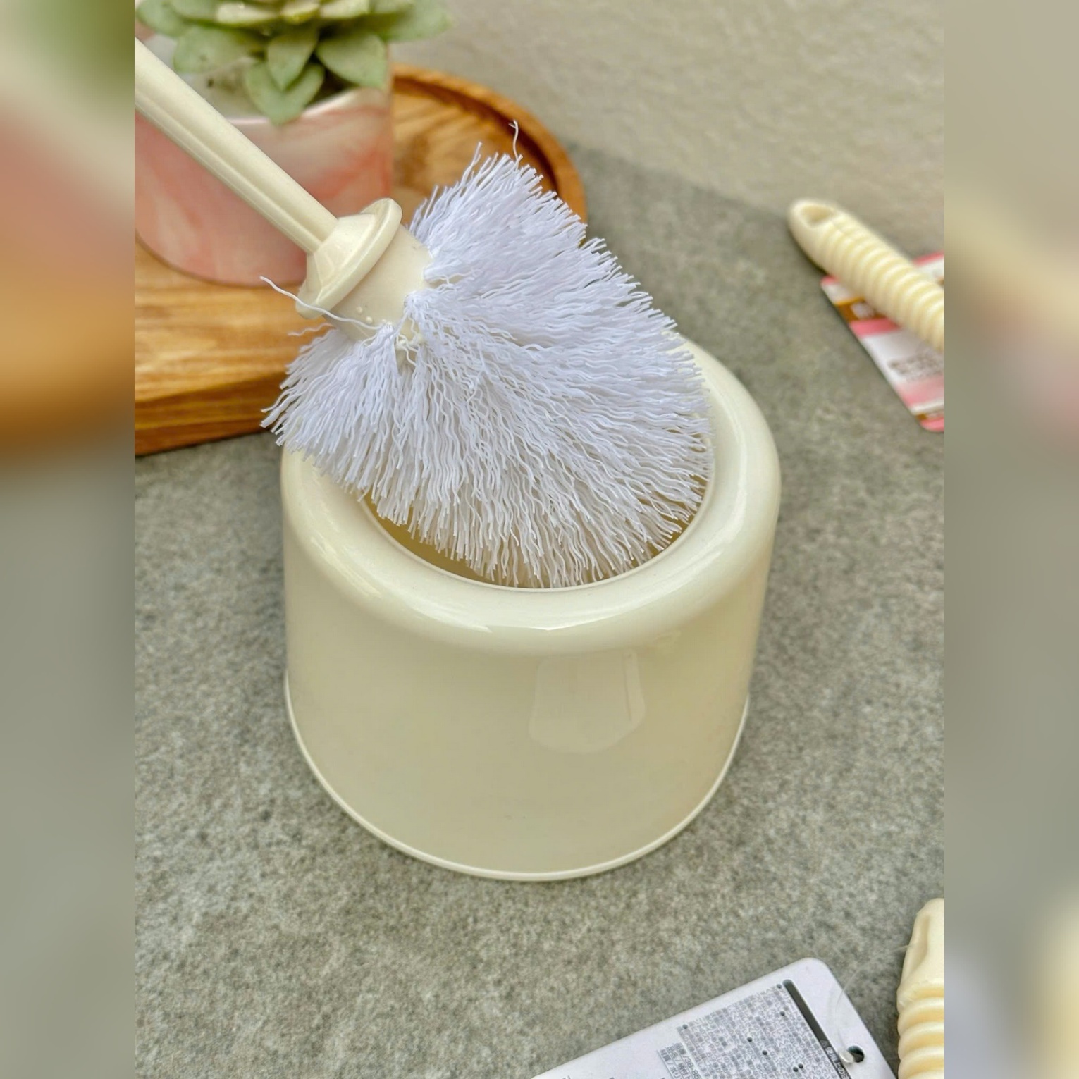 Chổi cọ toilet kèm hộp đựng Seiwa Pro