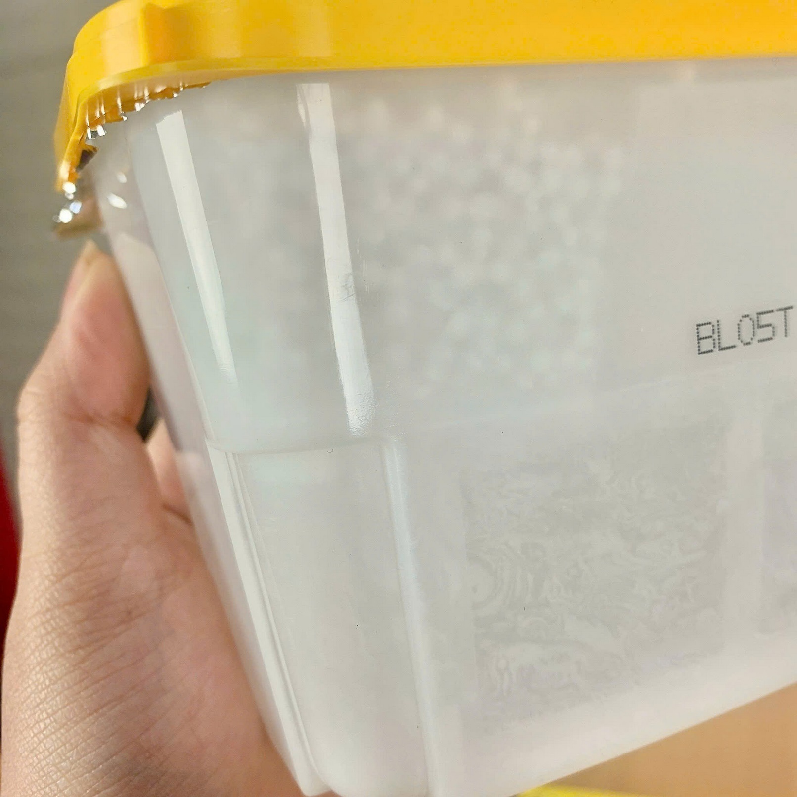 Hộp hút ẩm 450ml hàng Nhật