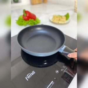 Chảo từ xanh Rapido Whitford RP22-RDB (Size 22cm)