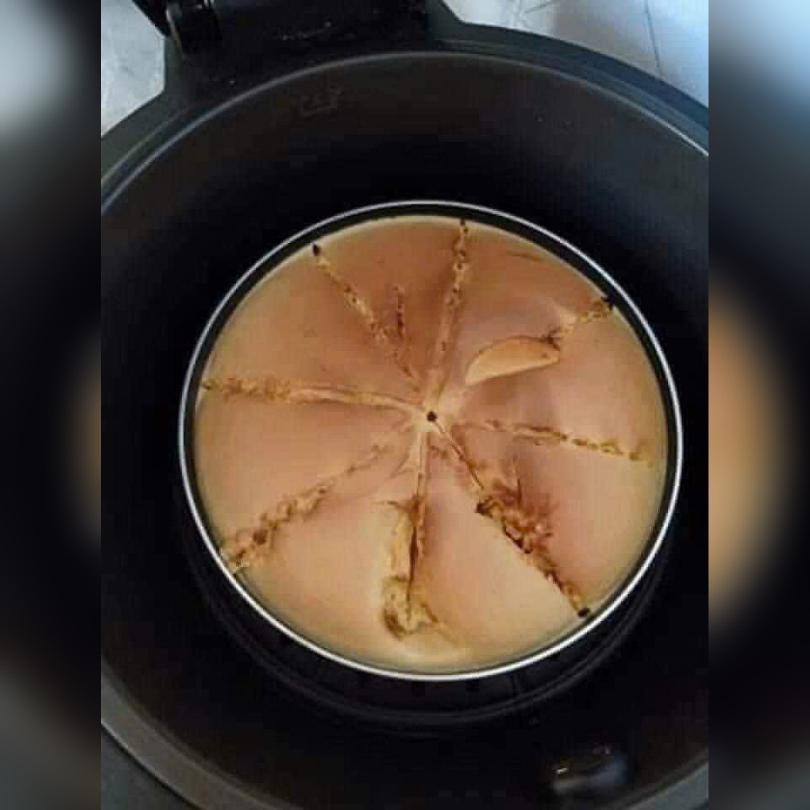 Khay nướng bánh Rapido 20cm - màu đen 001B