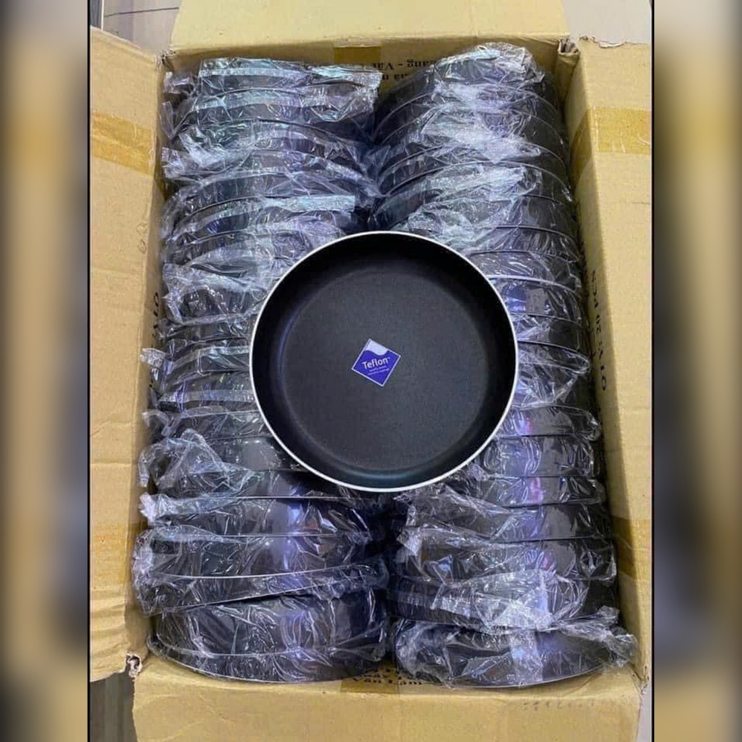 Khay nướng bánh Rapido 20cm - màu đen 001B